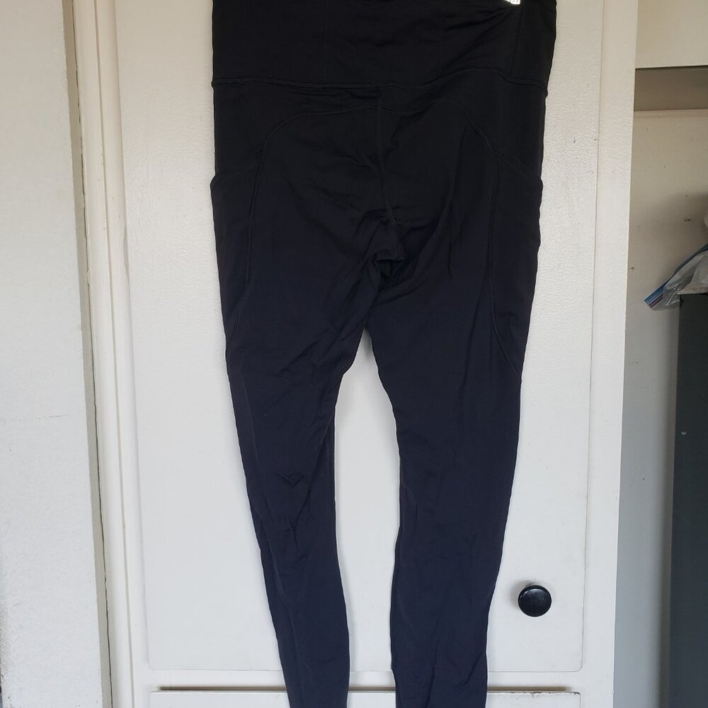 Lululemon Black leggings Size 8